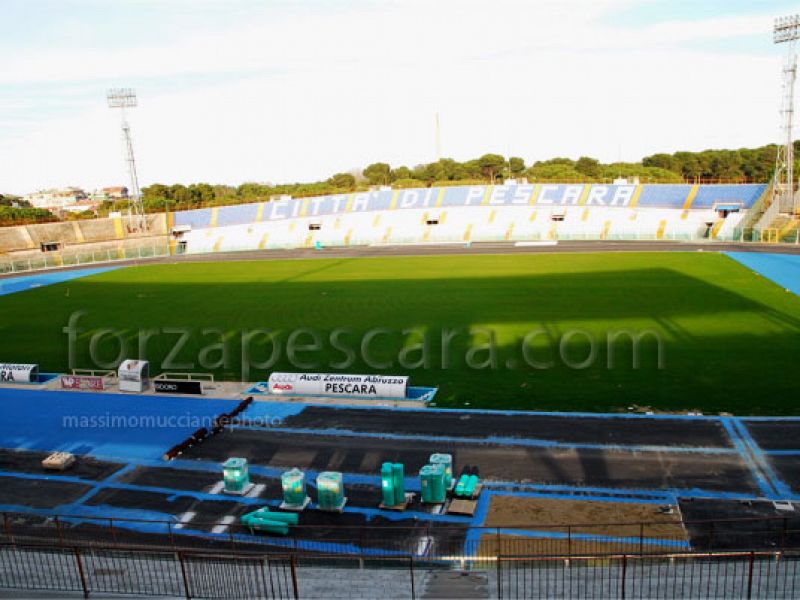 ON -LINE il servizio fotografico sui lavori STADIO ADRIATICO, foto 2