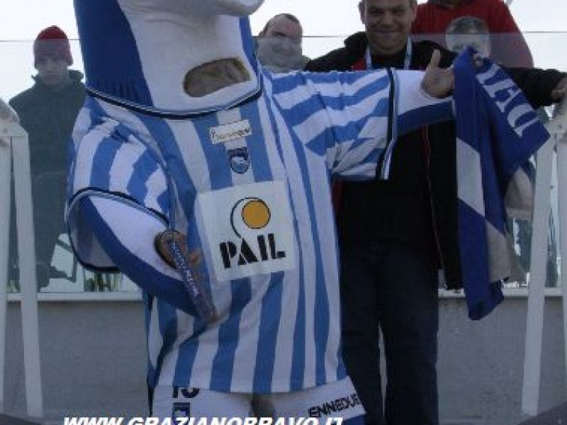 On line le foto relative a Pescara-Cosenza 3-1., foto 2