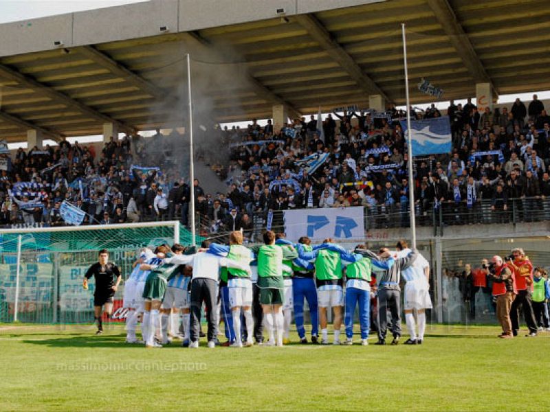 ON -LINE il servizio fotografico di Pescara Benevento, foto 1