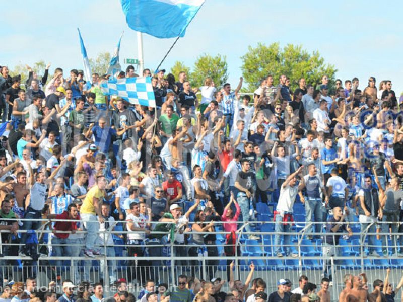 Sugli spalti comincia l'avventura, foto 3