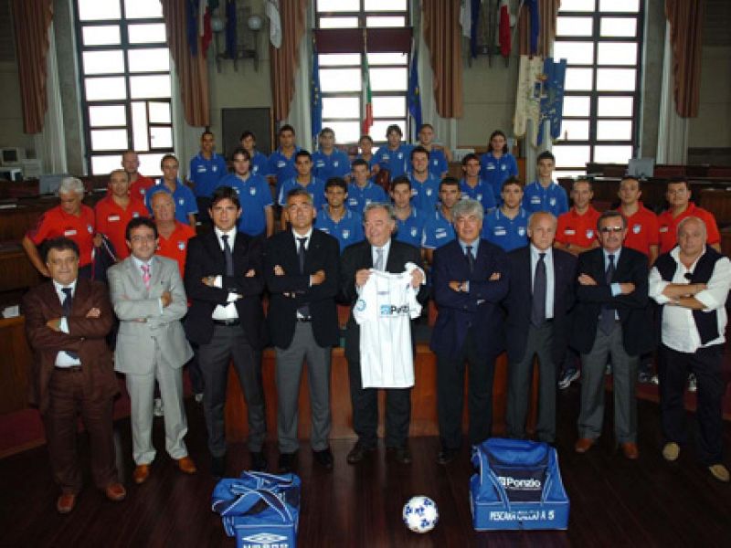 PONZIO PESCARA, VERNISSAGE IN COMUNE, foto 1