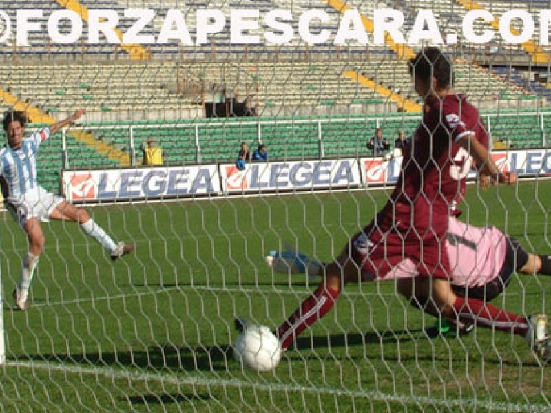 E' on-line il fotoservizio di Pescara-Arezzo, foto 1