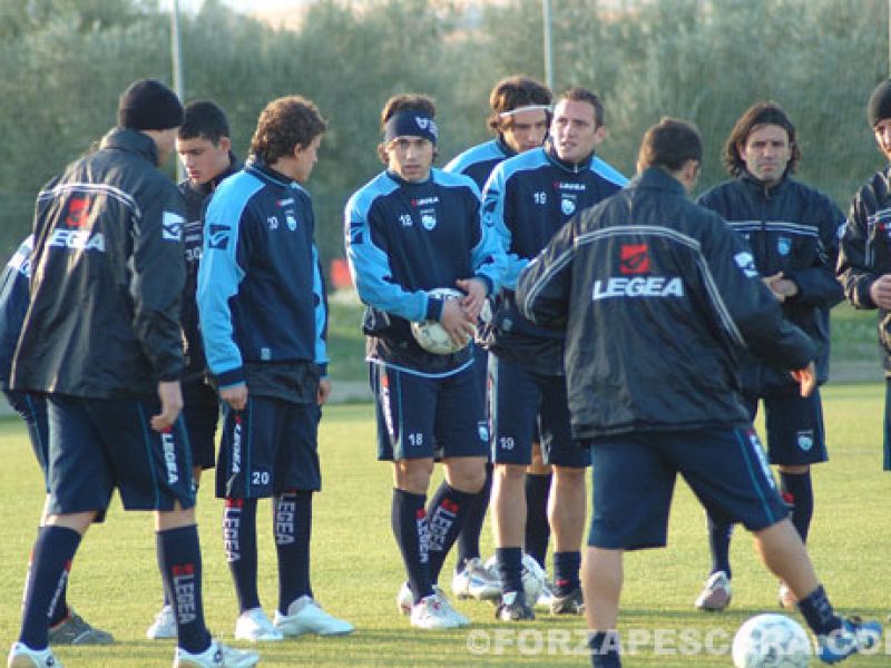 Alla ripresa, faccia a faccia Lerda-giocatori, foto 4