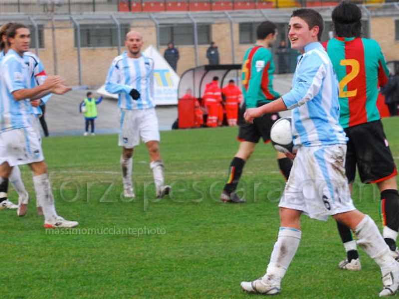 ON -LINE il servizio fotografico di Pescara Ternana, foto 4