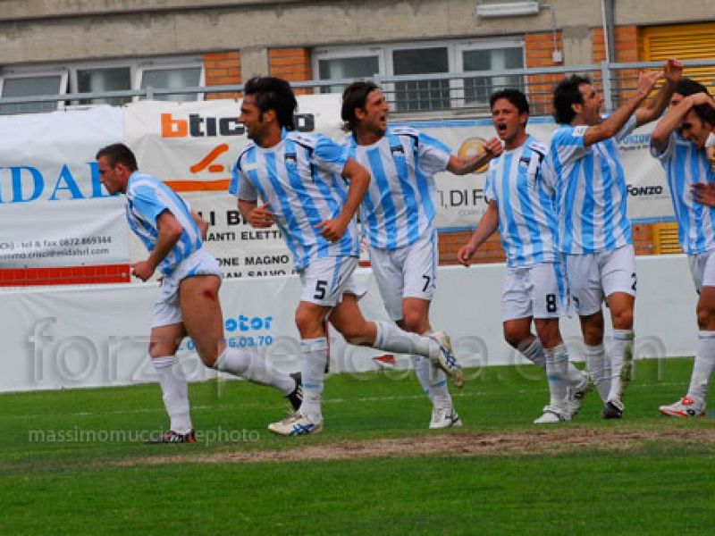 ON -LINE il servizio fotografico di Pescara Foligno, foto 3