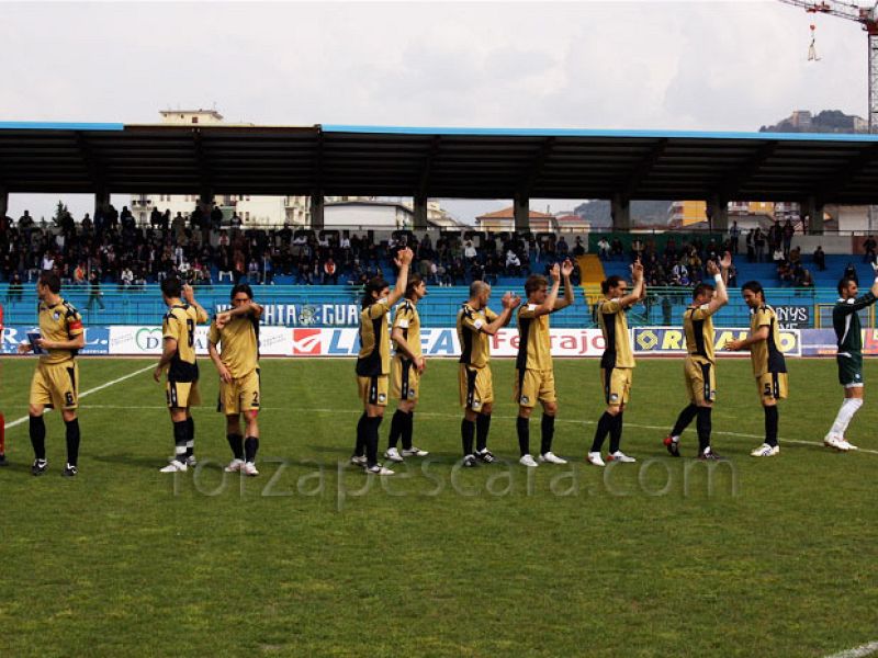 ON -LINE il servizio fotografico di Paganese Pescara, foto 1