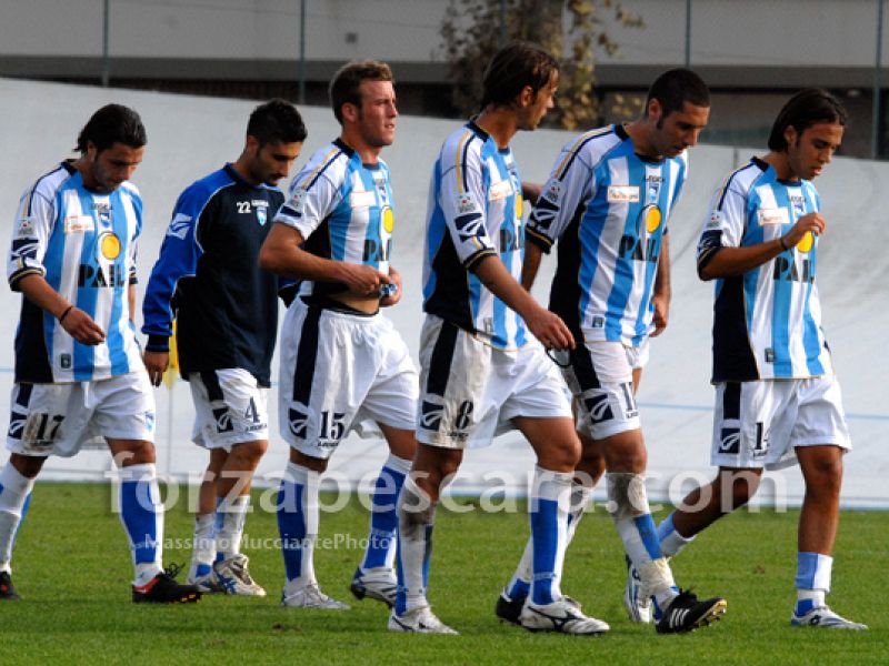 On -LINE il servizio fotografico su Portogruaro Pescara, foto 3