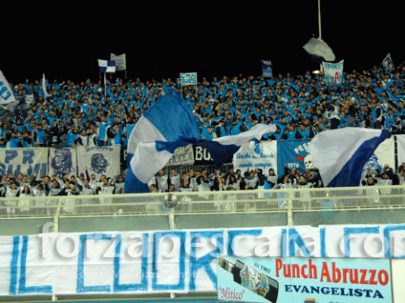 ON -LINE il reportage fotografico su Pescara Verona, foto 3