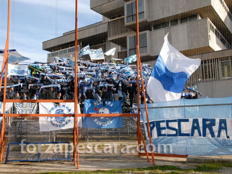 ON -LINE il reportage fotografico su Potenza Pescara, foto 1