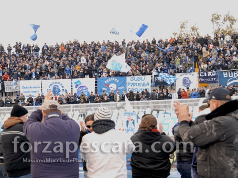 ON -LINE il reportage fotografico su Pescara Real Marcianise, foto 1