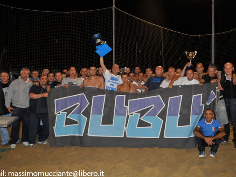 On-line: il fotoservizio del torneo di "Beach soccer", foto 3