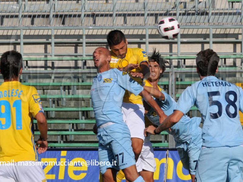 Primo tempo da incubo: Pescara sotto di 3 gol, foto 1