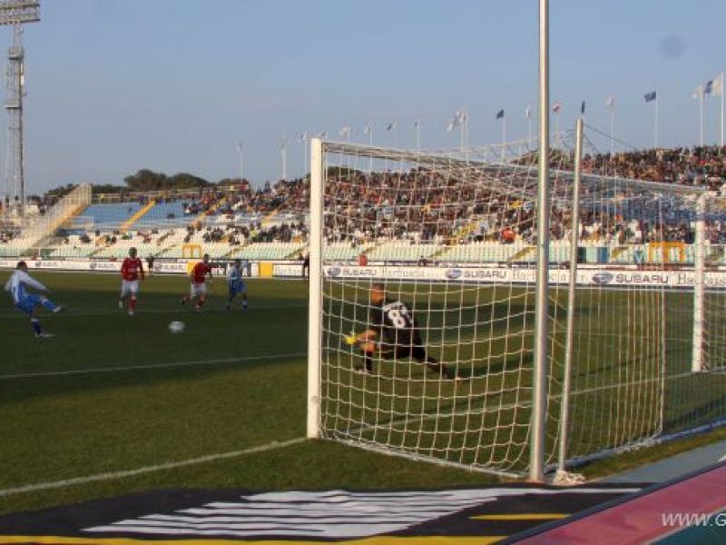 On line servizio fotografico di Pescara-Varese 1-0, foto 1