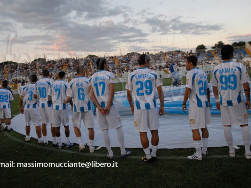 PESCARA 2011-2012 Rosa e Trattative, foto 1