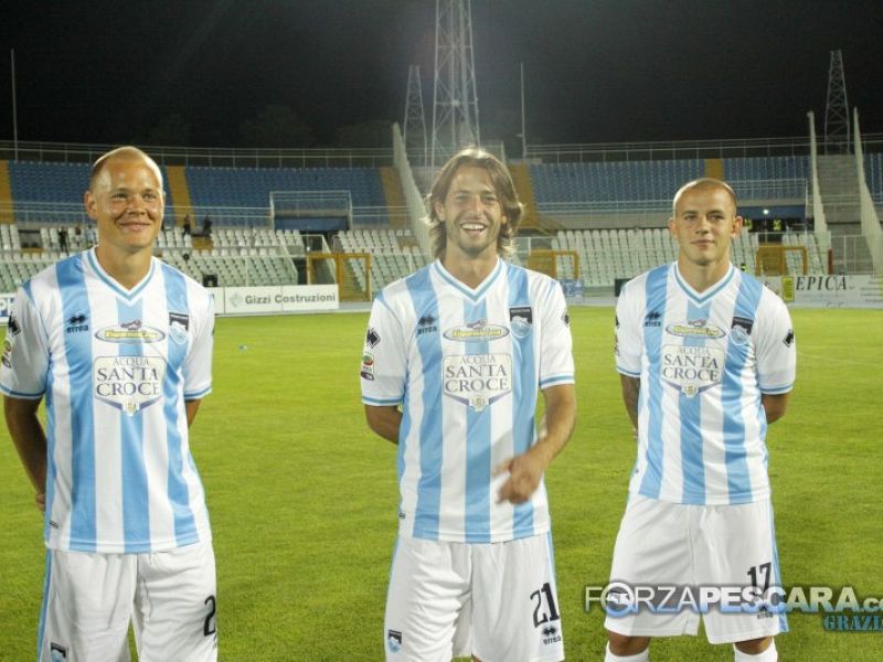 Presentazione Pescara-Levante. Foto on line, foto 3