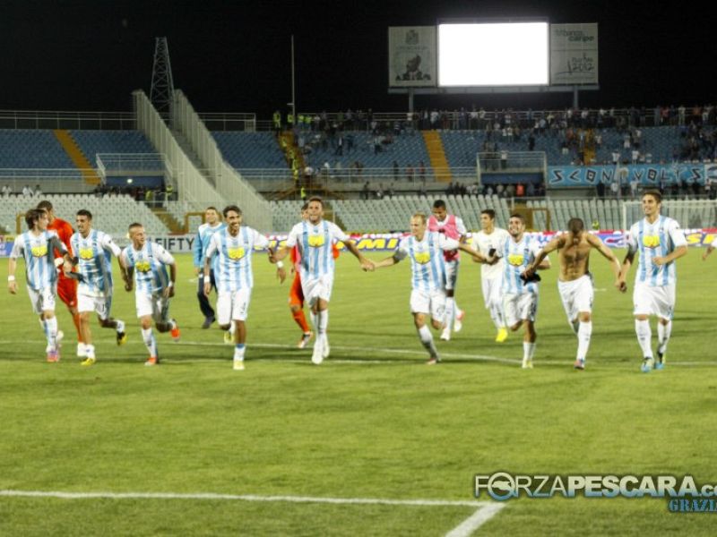 On-line le foto della prima vittoria in campionato del Pescara, foto 3
