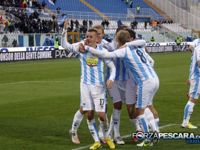 Pescara-Genoa 2-0 Foto on line, foto 4