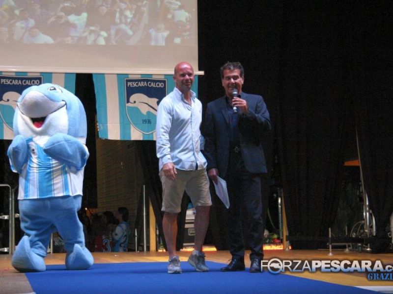 Le foto della presentazione, foto 2