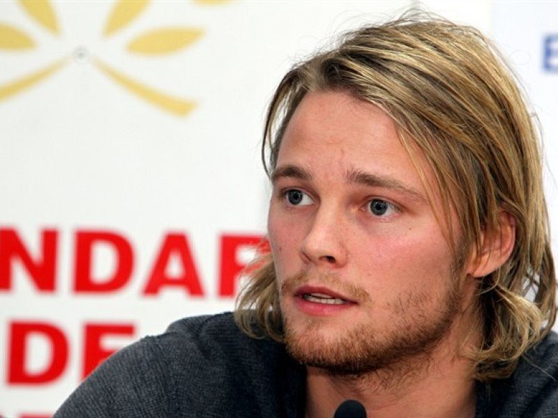 Samp-Bjarnason, notizie contrastanti, foto 1