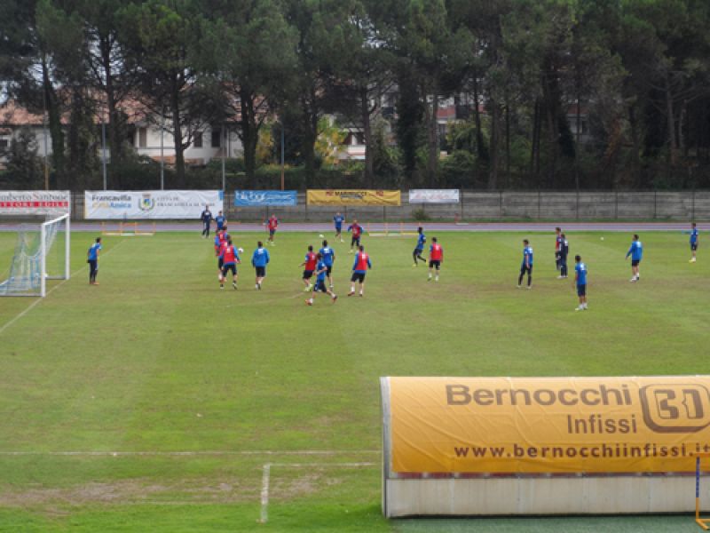 Ultimo allenamento prima della Reggina, tifoseria presente, foto 1