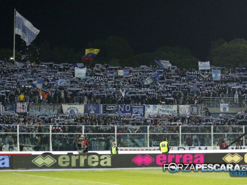 Doppio impegno casalingo, biglietti in vendita, foto 1