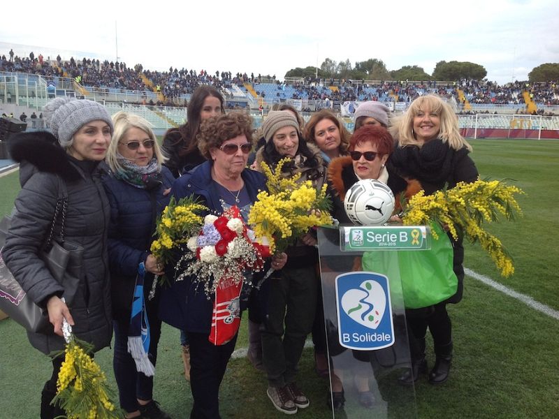 I CLUB FEMMINILI SUGELLANO L'AMICIZIA TRA TIFOSERIE, foto 1