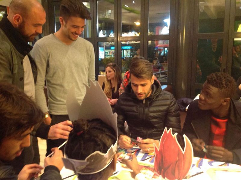 IL PESCARA AL FAST FOOD CON I BIMBI DELLA CASA MADRE ESTER , foto 2