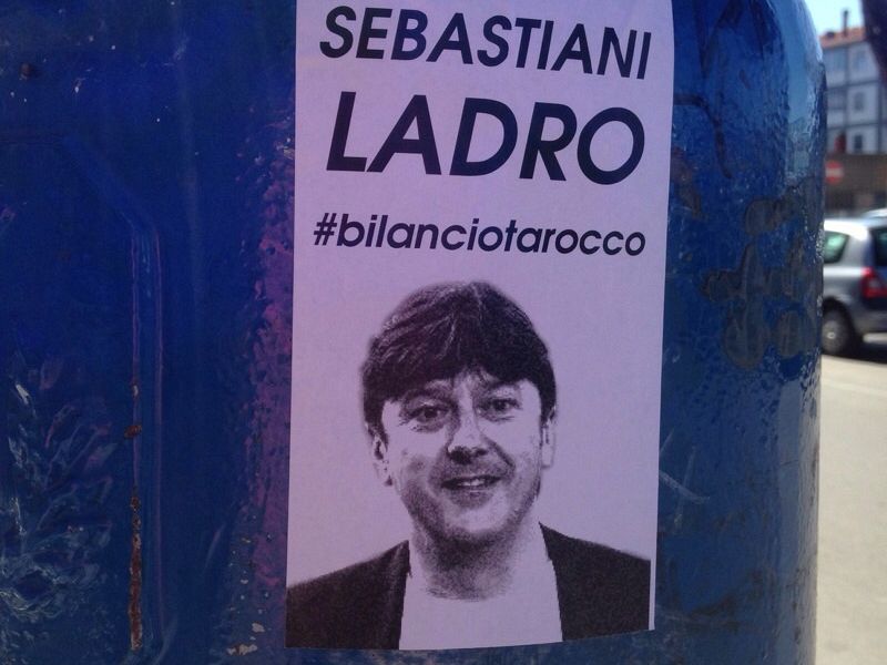 VOLANTINI CONTRO SEBASTIANI, foto 1