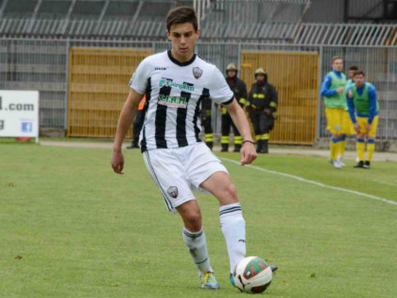 Pescara vicino a Dell'Orco, foto 1