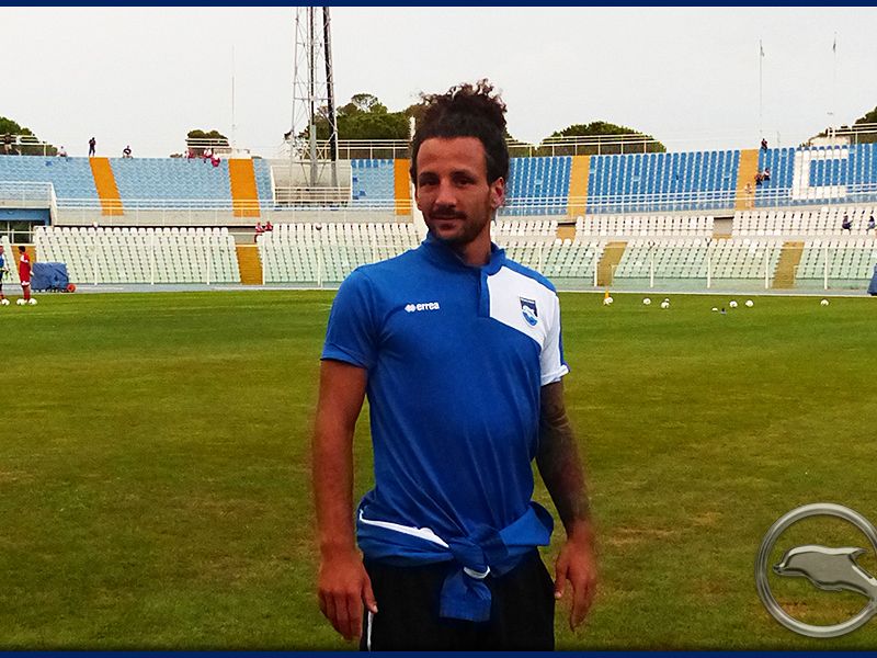 Lascia Esposito, foto 1