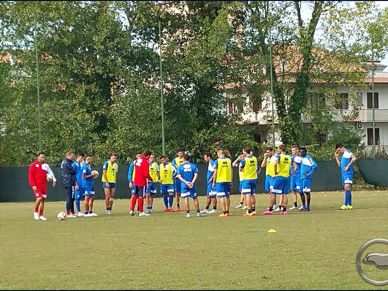 Notiziario:  Cocco e Crescenzi in gruppo, foto 1