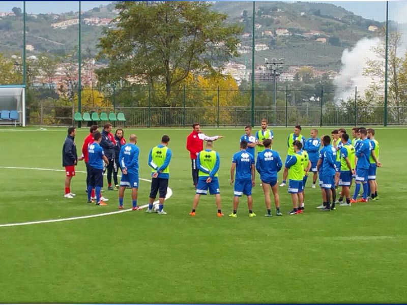 Notiziario: Cocco in gruppo, foto 2
