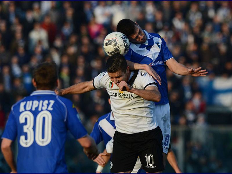 Il Latina blocca il Crotone, foto 1