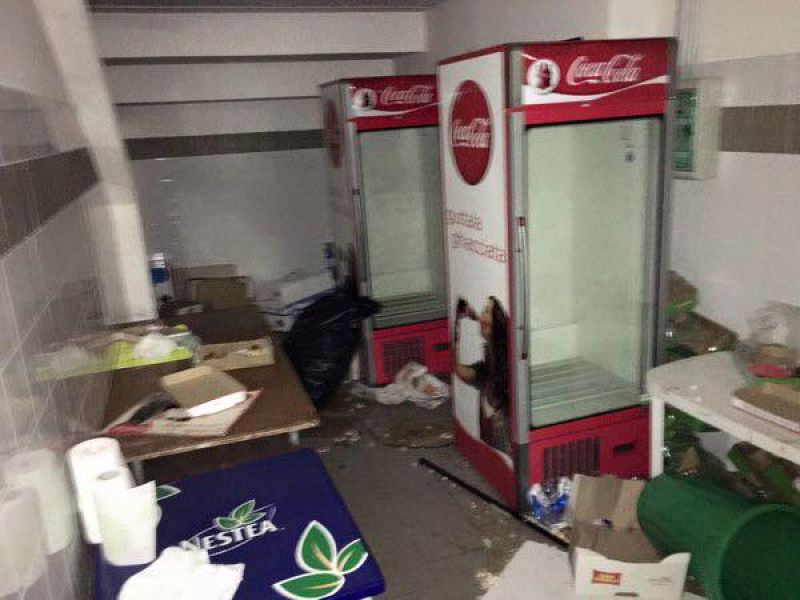 Pescara-Bari, disordini a fine gara, foto 1