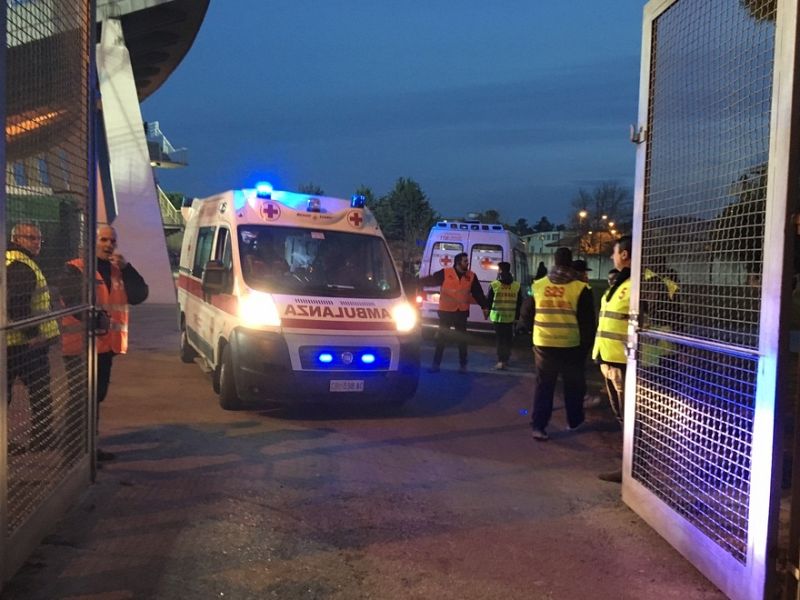 Tifoseria barese, stop di tre giornate, foto 1