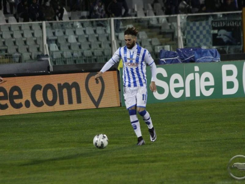 Pescara-Latina, fuori Zampano, foto 1