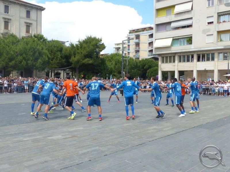 VIDEO - Risveglio a Piazza SalODDO, foto 1