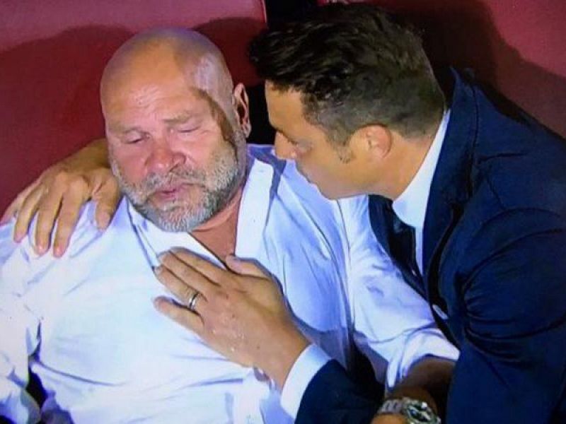 L'abbraccio di Oddo a Cosmi, foto 1