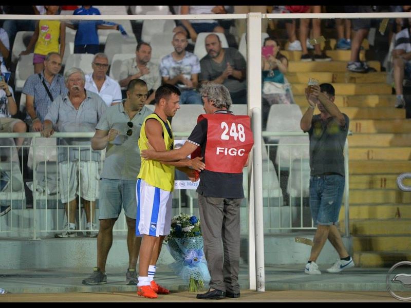 Pescara-Napoli, l'omaggio a Mas, foto 1