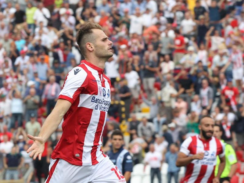 Sondaggio per Raicevic, c'è il Crotone, foto 1