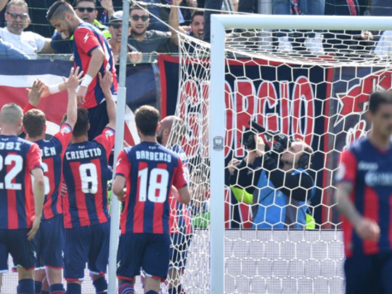 Il Crotone batte l'Inter e riapre la lotta salvezza, foto 1