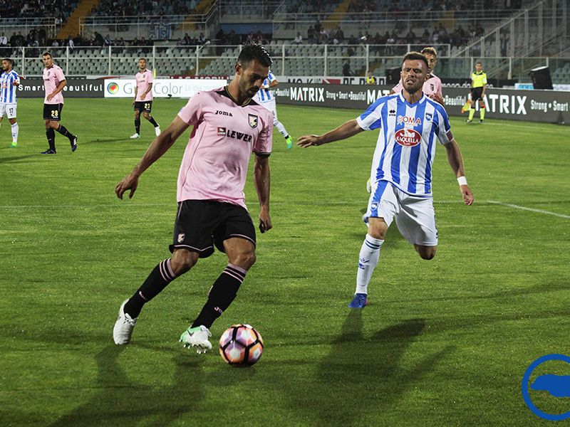 Serie A, paracadute al centro delle polemiche, foto 1