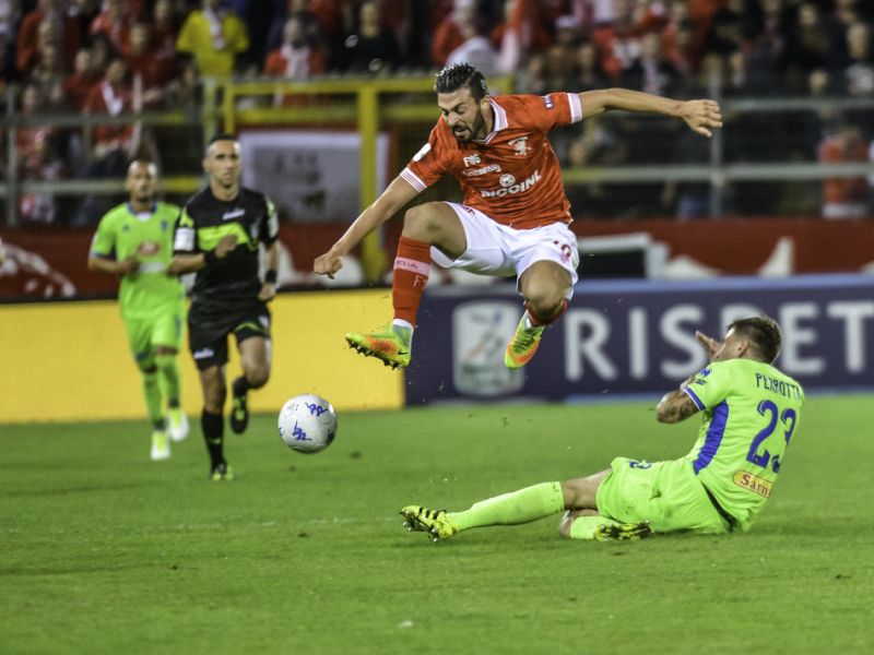 Il corsivo del lunedì. Non eravamo fenomeni, non siamo brocchi, foto 1