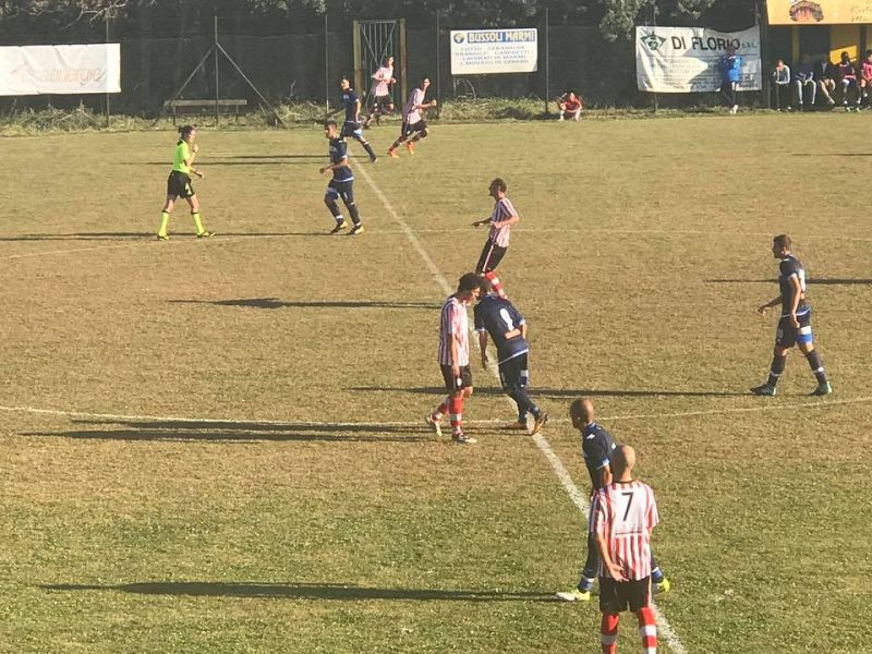 Tre reti in amichevole per il Pescara, foto 1