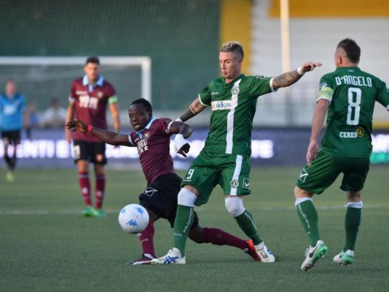 Avellino, dimenticare in fretta il derby da incubo, foto 1