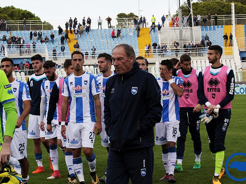 Il corsivo del... martedì. Critiche per tutti, foto 1