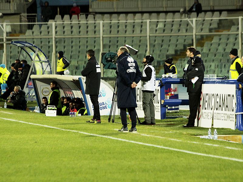 L'ultimo corsivo del 2017. Basta duelli, ora lavorate, foto 1