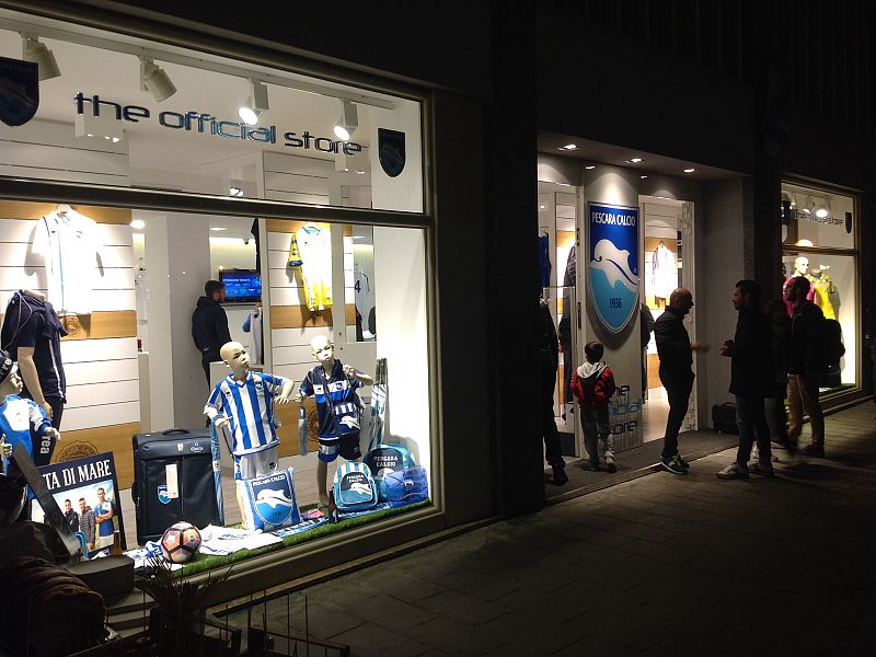 Riapre lo Store Ufficiale del Pescara, foto 1