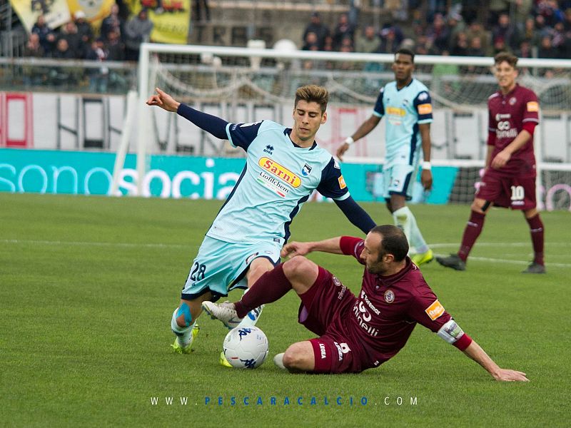 Un brutto Pescara fa 0 a 0 anche a Livorno, foto 1