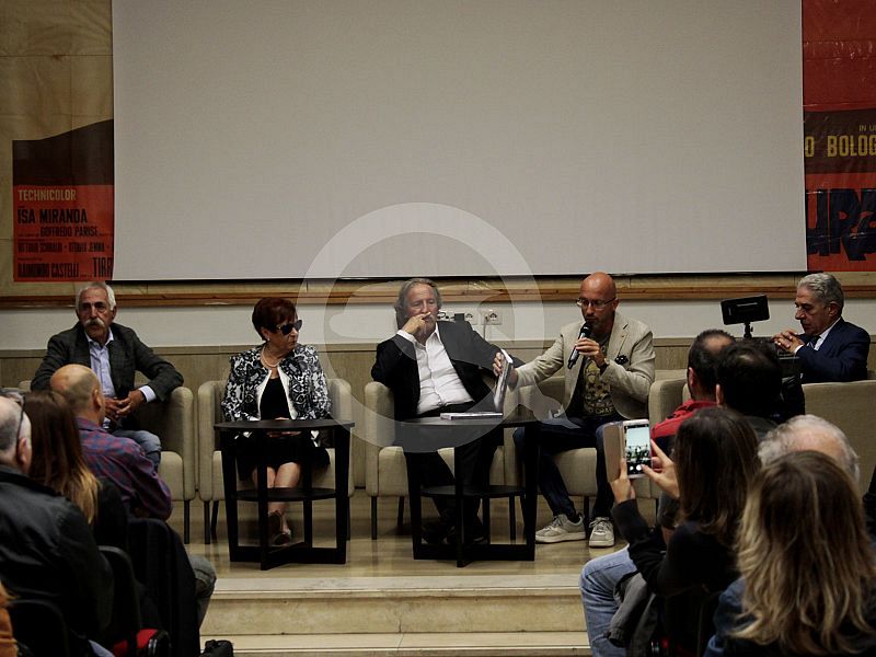 I 70 anni di Bruno Nobili con un libro, foto 1